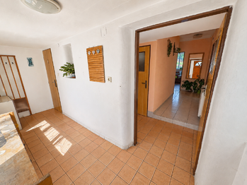 Prodej domu 174 m², Jetětice
