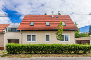 Prodej domu 154 m², Unhošť