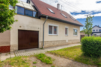 Prodej domu 154 m², Unhošť