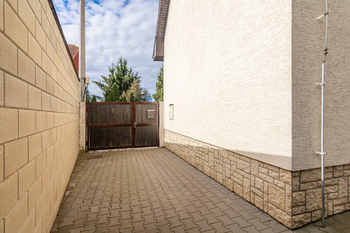 Prodej domu 154 m², Unhošť