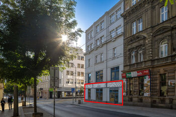 Pronájem kancelářských prostor 210 m², Plzeň