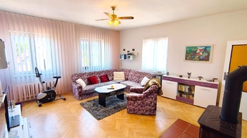 Prodej bytu 2+1 v osobním vlastnictví 94 m², Děčín