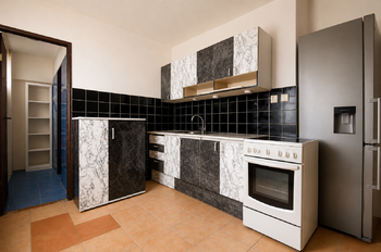 Kuchyň - Prodej domu 236 m², Hradec Králové