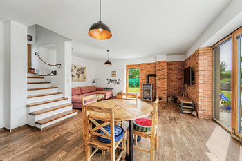 Prodej domu 116 m², Lešany
