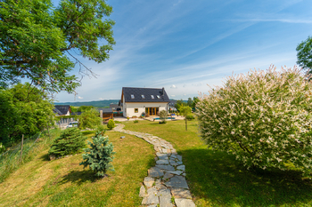 Prodej domu 116 m², Lešany