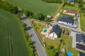 Prodej domu 116 m², Lešany