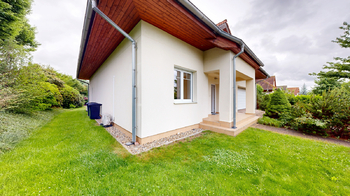 Prodej domu 275 m², Zdiby