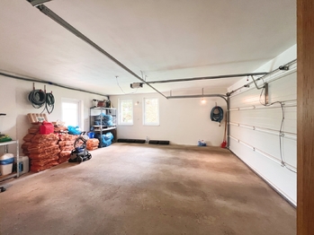 Prodej domu 275 m², Zdiby