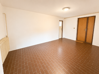 Prodej domu 192 m², Lužná