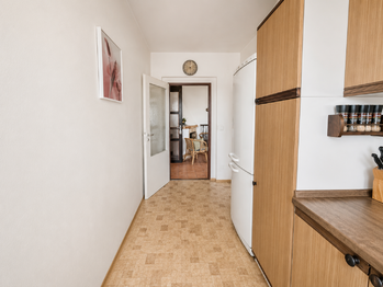 Prodej domu 192 m², Lužná