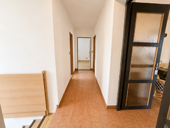 Prodej domu 192 m², Lužná