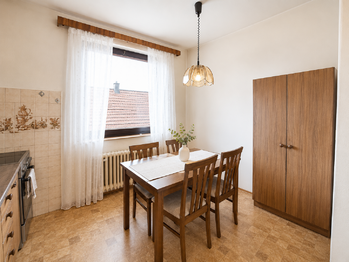Prodej domu 192 m², Lužná