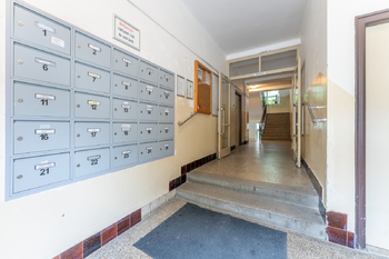 Pronájem bytu 2+kk v osobním vlastnictví 52 m², Praha 4 - Podolí