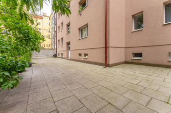 Pronájem bytu 2+kk v osobním vlastnictví 52 m², Praha 4 - Podolí