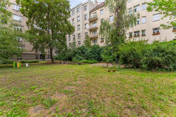 Pronájem bytu 2+kk v osobním vlastnictví 52 m², Praha 4 - Podolí