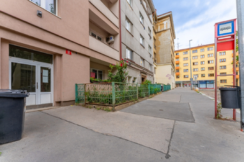 Pronájem bytu 2+kk v osobním vlastnictví 52 m², Praha 4 - Podolí