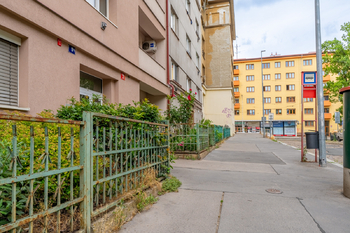 Pronájem bytu 2+kk v osobním vlastnictví 52 m², Praha 4 - Podolí