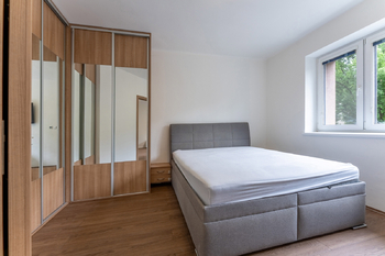 Pronájem bytu 2+kk v osobním vlastnictví 52 m², Praha 4 - Podolí
