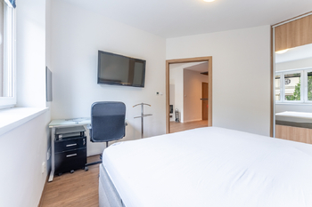 Pronájem bytu 2+kk v osobním vlastnictví 52 m², Praha 4 - Podolí