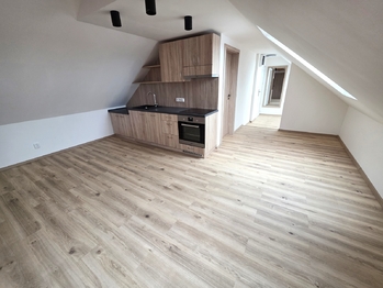 Pronájem kancelářských prostor 72 m², Slavkov u Brna