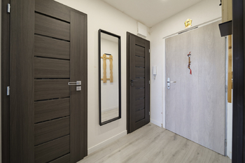Prodej bytu 2+kk v osobním vlastnictví 49 m², Praha 9 - Horní Počernice