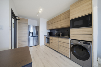 Prodej bytu 2+kk v osobním vlastnictví 49 m², Praha 9 - Horní Počernice