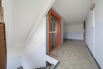 Prodej bytu 2+kk v osobním vlastnictví 49 m², Praha 9 - Horní Počernice