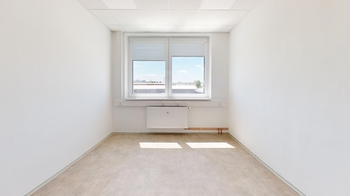 Pronájem kancelářských prostor 444 m², Pardubice