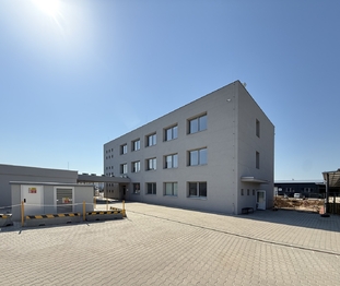Pronájem kancelářských prostor 444 m², Pardubice
