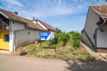 Prodej pozemku 1448 m², Prušánky