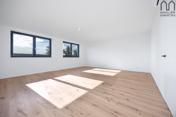Prodej bytu 4+kk v osobním vlastnictví 178 m², Vodochody