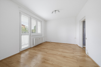 Prodej bytu 3+1 v osobním vlastnictví 62 m², Sokolov