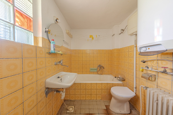 Prodej domu 231 m², Loštice