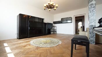 Pronájem bytu 4+1 v osobním vlastnictví 125 m², Praha 2 - Vinohrady