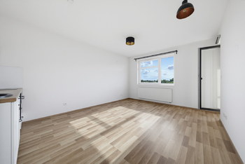 Prodej bytu 2+kk v osobním vlastnictví 47 m², Praha 10 - Uhříněves