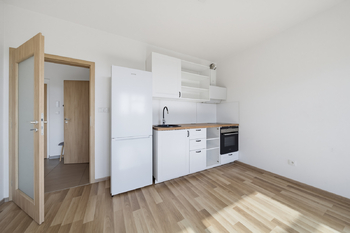 Prodej bytu 2+kk v osobním vlastnictví 47 m², Praha 10 - Uhříněves