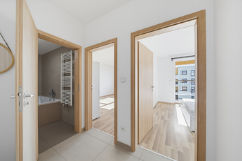 Prodej bytu 2+kk v osobním vlastnictví 47 m², Praha 10 - Uhříněves