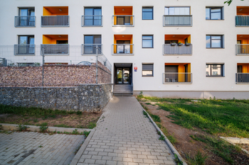 Prodej bytu 2+kk v osobním vlastnictví 47 m², Praha 10 - Uhříněves