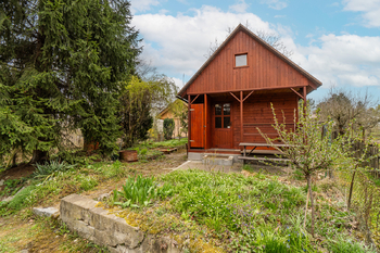 Pronájem pozemku 364 m², Praha 9 - Hrdlořezy
