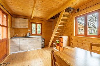 Pronájem pozemku 364 m², Praha 9 - Hrdlořezy