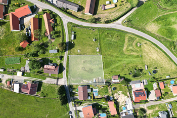 Prodej pozemku 1411 m², Litichovice
