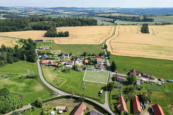 Prodej pozemku 1411 m², Litichovice