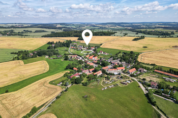 Prodej pozemku 1411 m², Litichovice