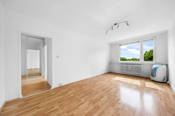 Pronájem bytu 2+kk v osobním vlastnictví 45 m², Praha 8 - Kobylisy