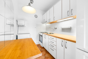 Kuchyně bytu - Pronájem bytu 2+kk v osobním vlastnictví 45 m², Praha 8 - Kobylisy