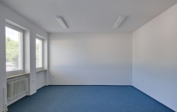 Pronájem kancelářských prostor 32 m², Želechovice nad Dřevnicí