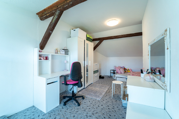 Prodej domu 140 m², Pečky