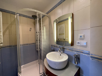 Prodej bytu 4+kk v osobním vlastnictví 104 m², Praha 10 - Záběhlice