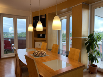 Prodej bytu 4+kk v osobním vlastnictví 104 m², Praha 10 - Záběhlice