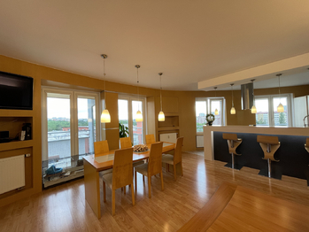 Prodej bytu 4+kk v osobním vlastnictví 104 m², Praha 10 - Záběhlice